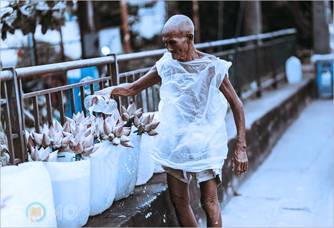 mơ thấy ông già đánh lô đề con gì